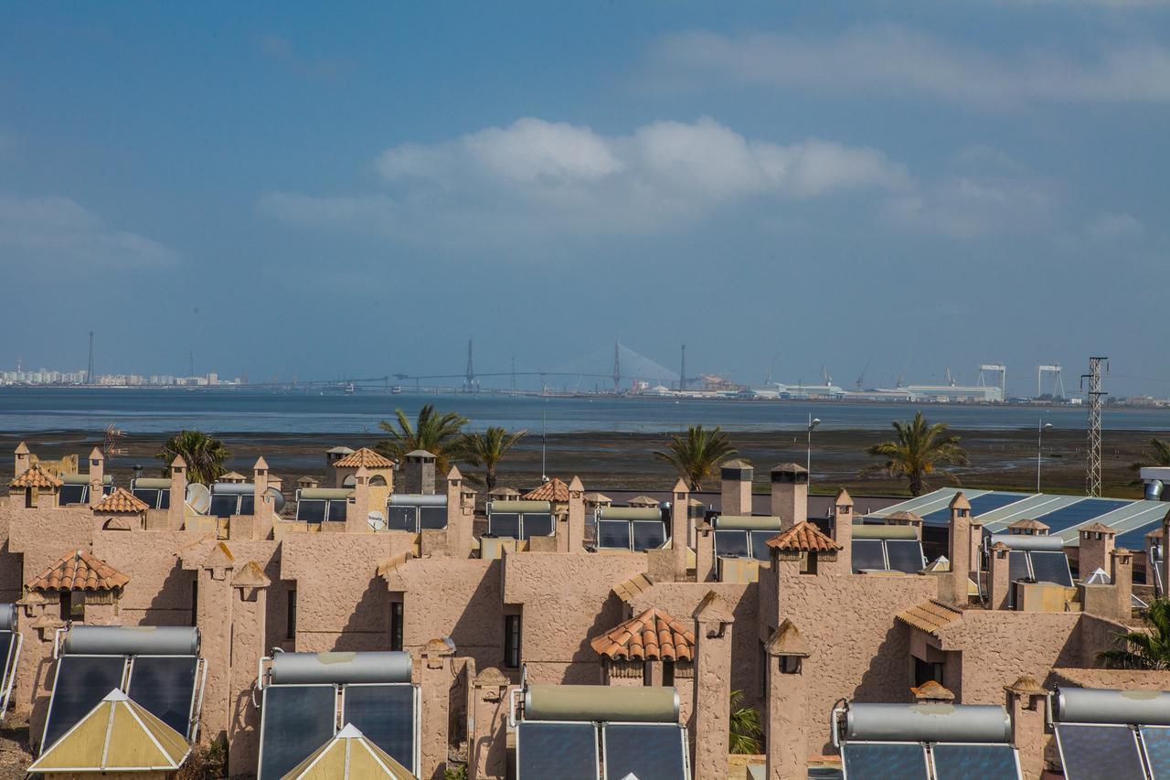 Apartamentos Turisticos Bahia Sur 圣费尔南多 外观 照片