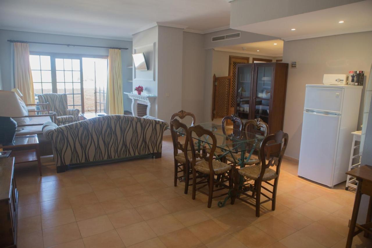Apartamentos Turisticos Bahia Sur 圣费尔南多 外观 照片